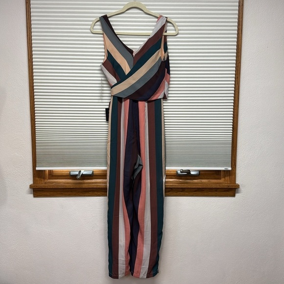 Lulus NWT Pink Burgundy Turquoise Bold Stripe Pantsuit Jumpsuit Size Small - Picture 6 of 10